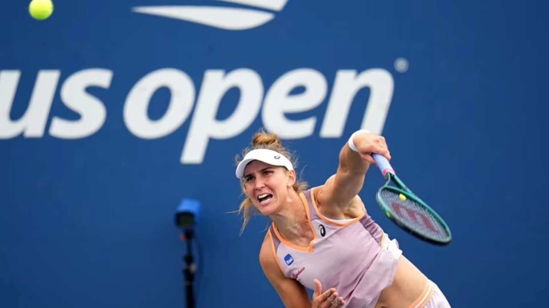 Bia Haddad quebra tabu no US Open e vai a terceira rodada