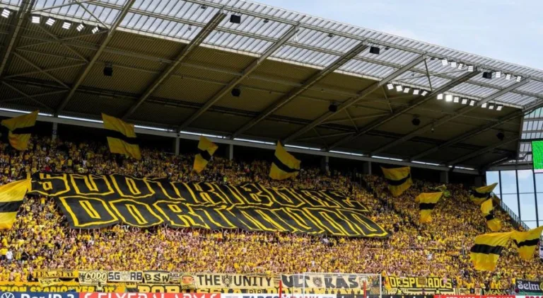 Borussia Dortmund x Eintracht Frankfurt: onde assistir AO VIVO à Bundesliga
