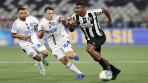 Globo exibe cinco jogos ao vivo hoje (25/08); saiba quais