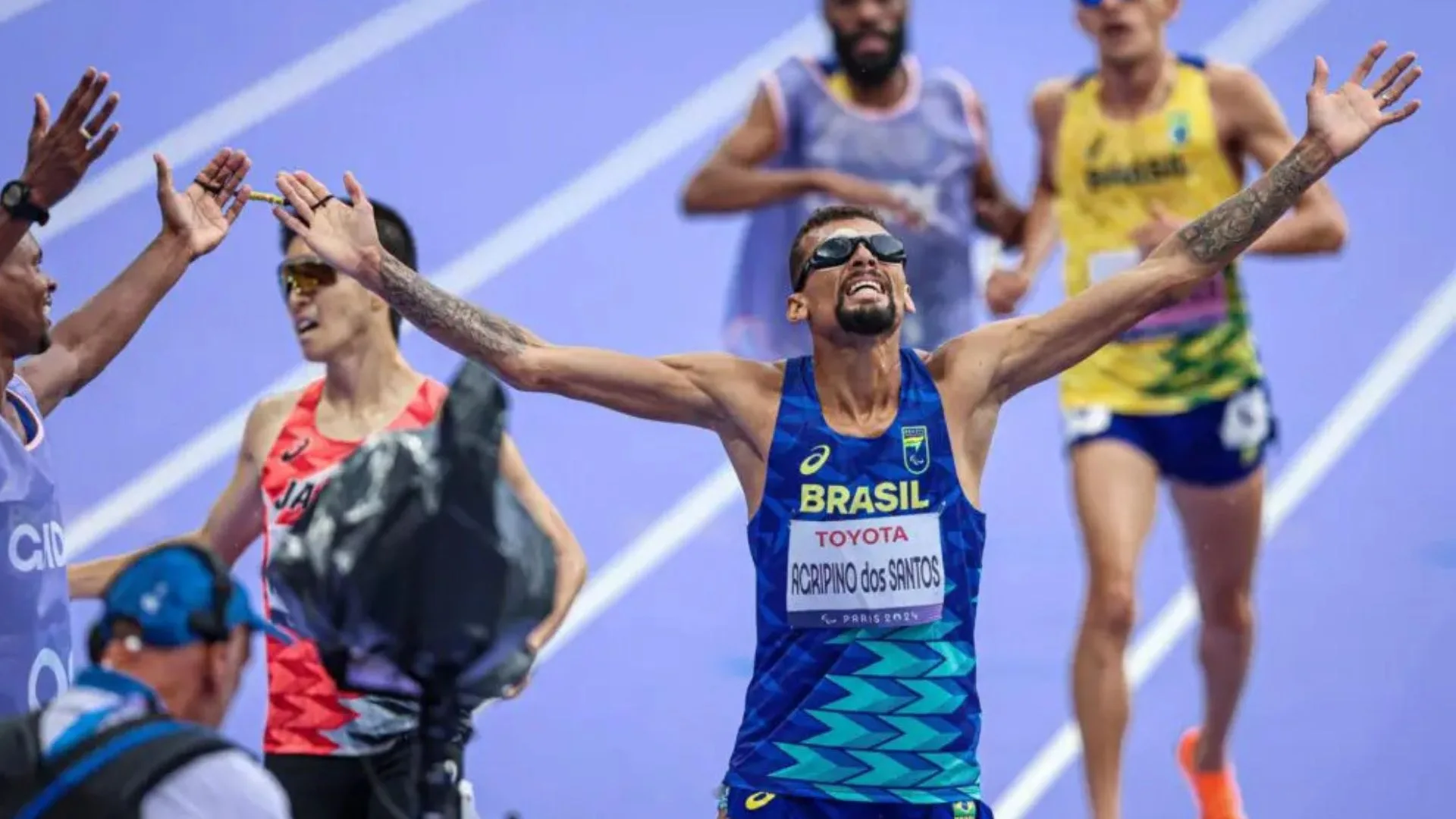 Brasil faz dobradinha nos 5.000 metros do atletismo nas Paralimpíadas