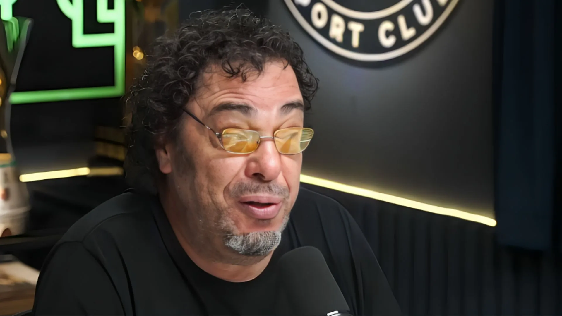 Casagrande cobra atitude do Palmeiras após polêmica com Abel Ferreira