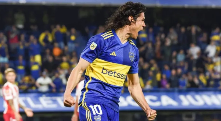 Sormani e Facincani definem se Cavani teria espaço em Flamengo e Palmeiras