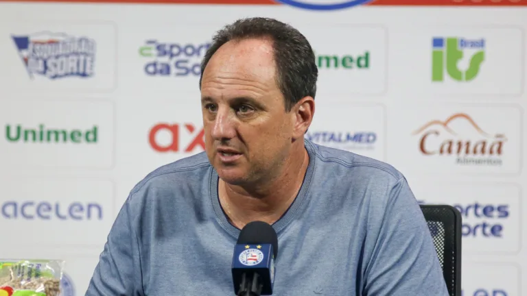 Ceni “alfineta” Flamengo após derrota na Copa do Brasil