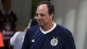 Rogério Ceni vê atacante milionário capaz de brilhar no Brasileirão: “Requer tempo”