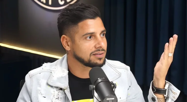 Cicinho indica time que “pipoca” no Brasileirão