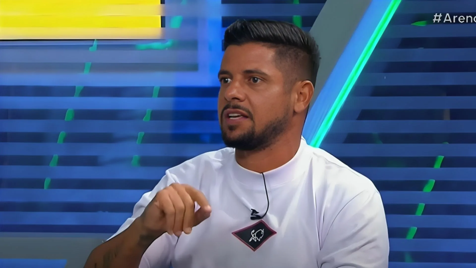 Cicinho cogita surpresa na Copa do Brasil: “Passa fácil”