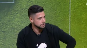 Cicinho indica resultado de SPFC x Flamengo no Brasileirão