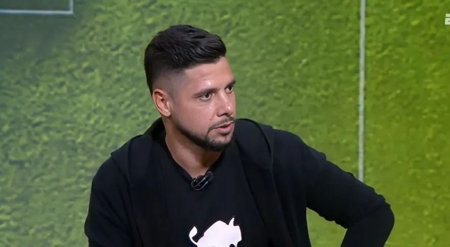 Cicinho indica resultado de SPFC x Flamengo no Brasileirão