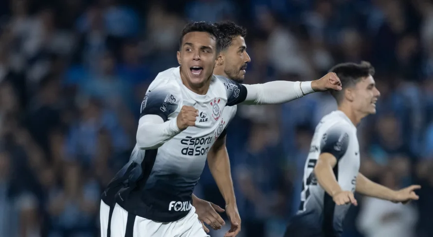 Corinthians vence o Grêmio nos pênaltis e se classifica na Copa do Brasil