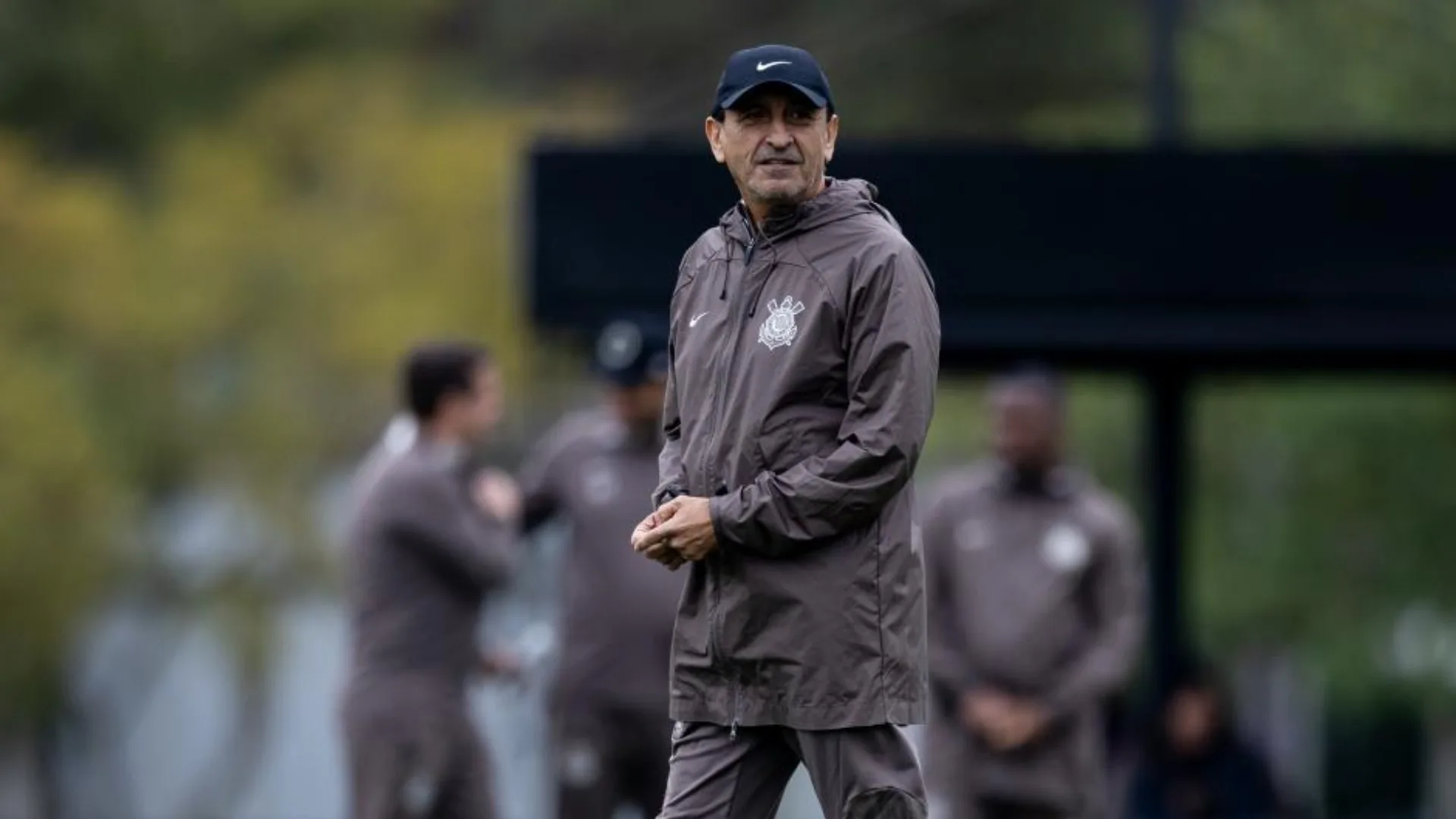 Corinthians hoje tem dia crucial para contar com Memphis Depay e André Carrillo à disposição de Ramón Díaz