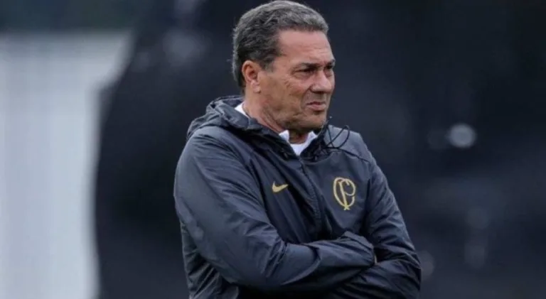 Luxemburgo soma conquistas por Red Bull Bragantino e Corinthians; relembre