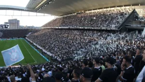 Corinthians x Flamengo: onde assistir AO VIVO o Brasileirão Série A