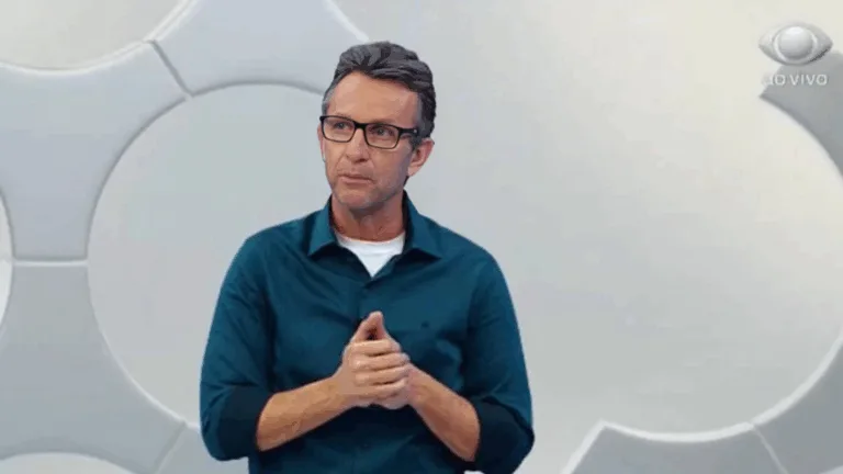 Craque Neto revela erro que cometeu no início da carreira de jogador: “Me arrependo”