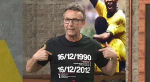 Craque Neto bate o martelo e crava eliminado em Palmeiras x Flamengo