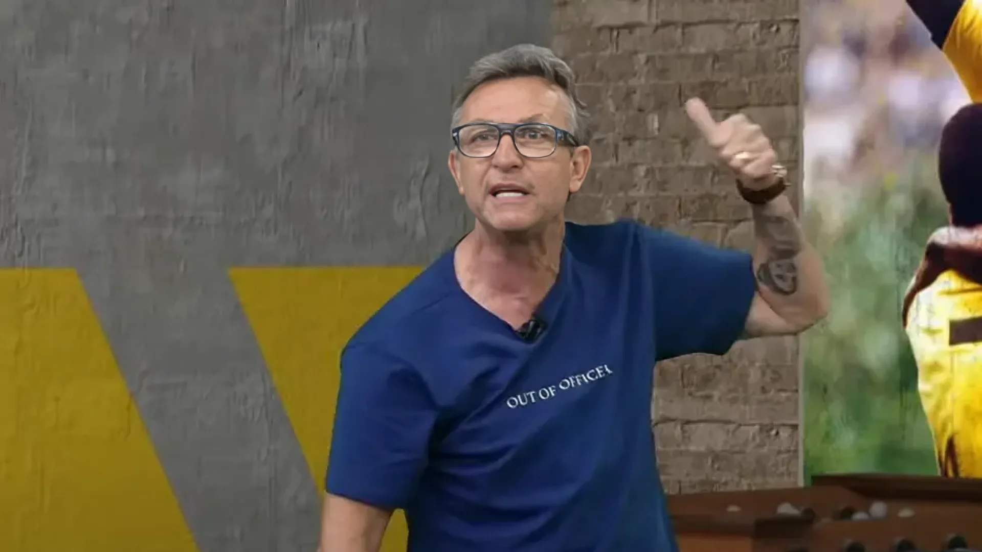 Craque Neto “entrega” extracampo de jogador do futebol brasileiro, mas elogia: “Jogadorzaço” 