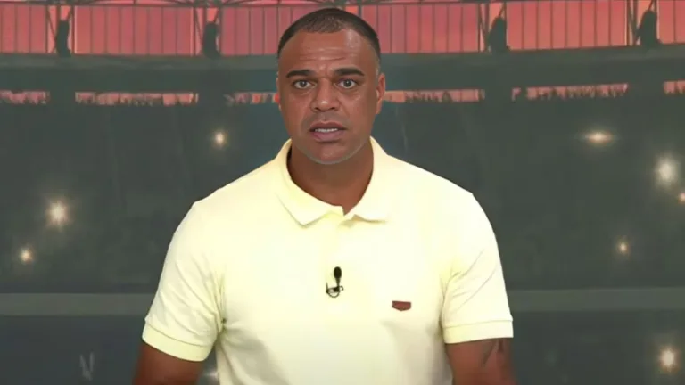 Denílson valoriza técnico pouco badalado que “se reinventou” no Brasil