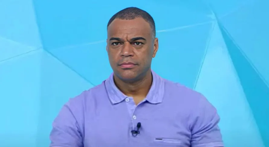 Denílson crava time ameaçado de queda no Brasileirão: “Impressionante”
