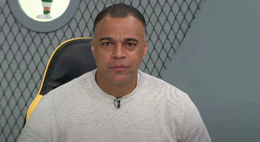 Denílson aponta time que decepciona no Brasileirão: “Esperança maior”