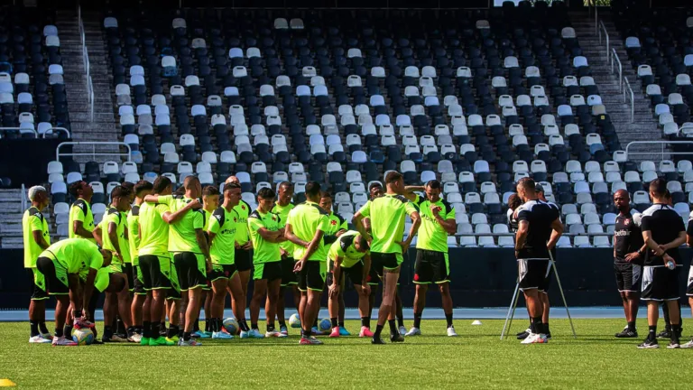 Vasco não terá Coutinho e mais três hoje contra o Athletico; confira