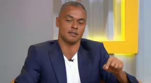 Dodô aponta torcida que merece time forte no Brasil: “Sofreu muito”