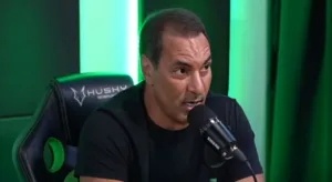 Edmundo ‘manda recado’ para atacante do Vasco: “Por favor”