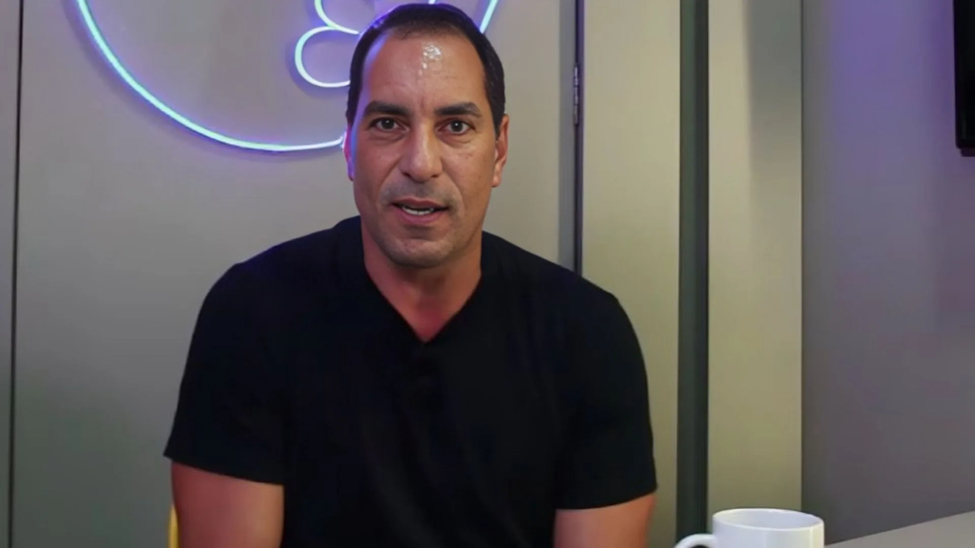 Edmundo indica clube que “converte” jogadores no Brasileirão: “Não é cheio de craques”