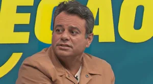 Eric Faria aponta sério candidato ao título da Libertadores: “Pronto para ser campeão”