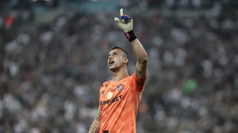 Fábio liga alerta para Atlético-MG x Fluminense no Brasileirão