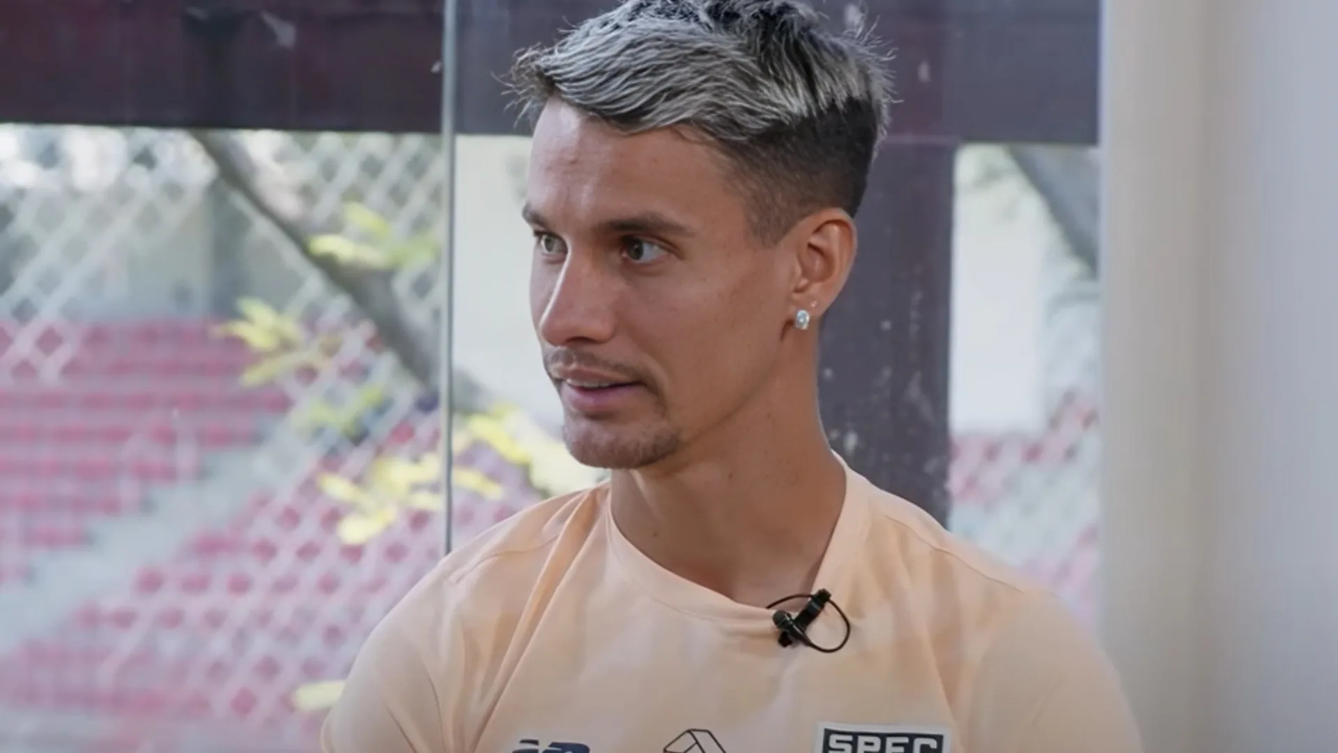 Ferreirinha, do SPFC é sincero e elege torcida que impressiona no Brasil hoje: “Canta sempre”