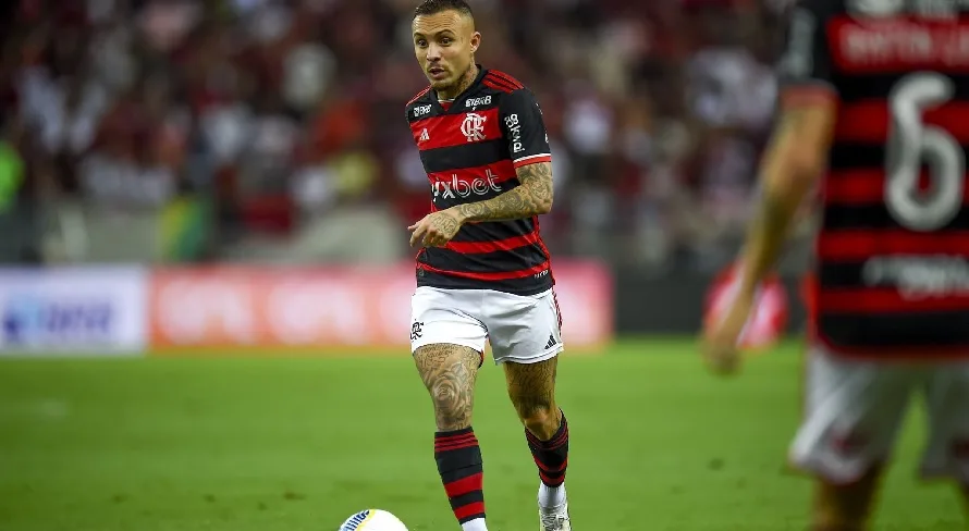 Flamengo age rápido e já tem substituto de Cebolinha