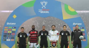Denílson faz previsão sobre Palmeiras x Flamengo: “Não vai”