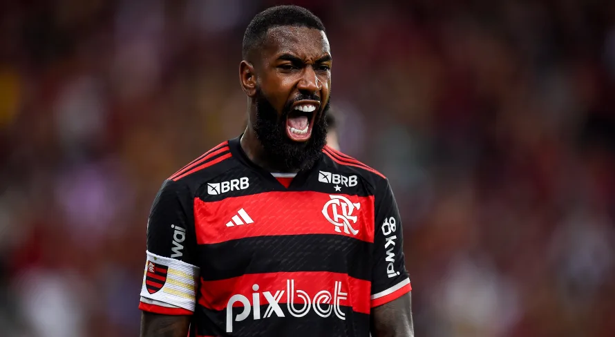 Renato Maurício Prado exalta três jogadores do Flamengo contra o Palmeiras: “Trio divino”