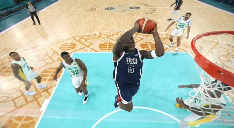 Dream Team dos EUA supera o Brasil e avança nas Olimpíadas