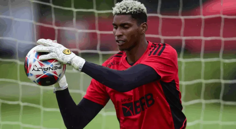 Eric Faria lembra passagem de Hugo Souza pelo Flamengo: “Não conseguiu blindar”