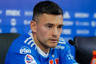 Aránguiz, ex-jogador do Internacional