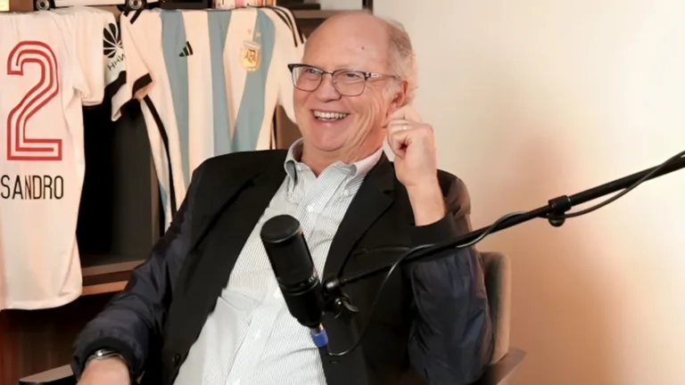 Falcão define ex-Grêmio como talento do futebol brasileiro: “Era brincadeira”