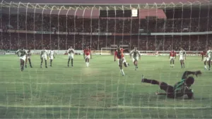 Ex-zagueiro do Internacional, Pinga recorda pênalti na final da Copa do Brasil de 1992: “Foi inocente”