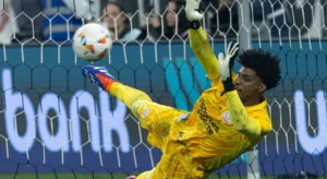 Kfouri avalia Corinthians e faz comparativo entre Hugo Souza e Cássio