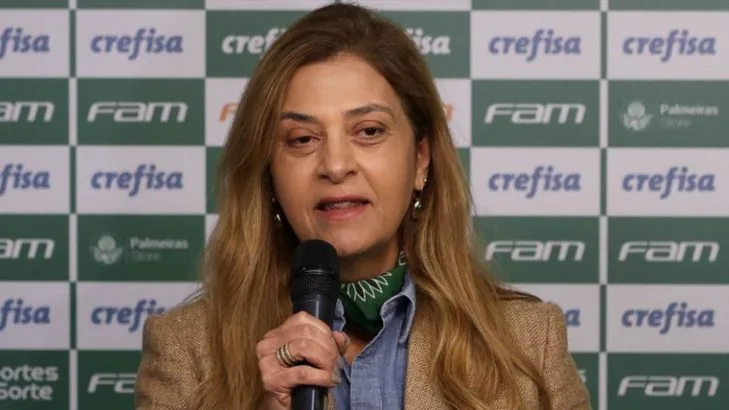 Palmeiras adota estratégia divergente de clubes do Brasileirão sobre patrocínios