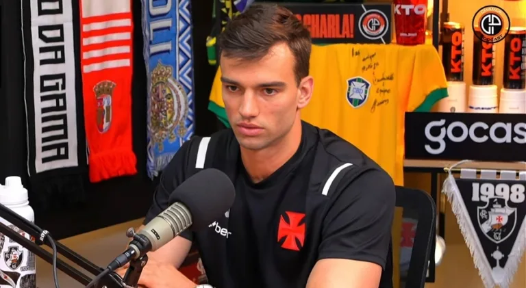 Léo Jardim, do Vasco, aponta melhor goleiro pegador de pênaltis: “Impressionante”