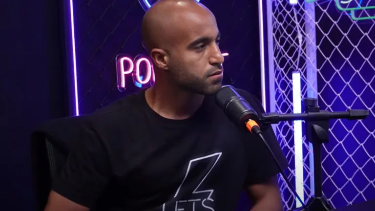 Lucas Moura, do SPFC, aponta goleiro diferenciado no futebol brasileiro