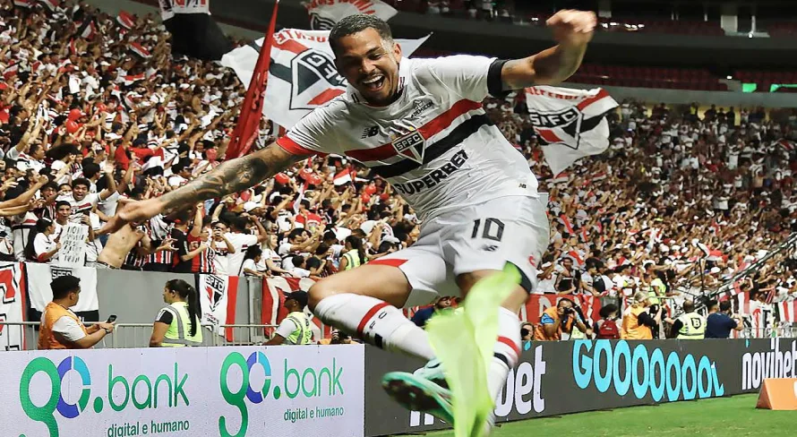 Luciano é sincero ao cravar maior clube do Brasil hoje: “Pra mim”