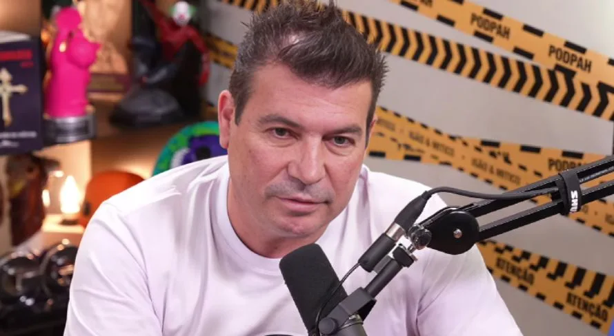 Luizão aponta clube que virou “várzea” no futebol brasileiro