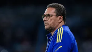 Luxemburgo coloca camisa 10 do Brasileirão no patamar de Djalminha e Alex