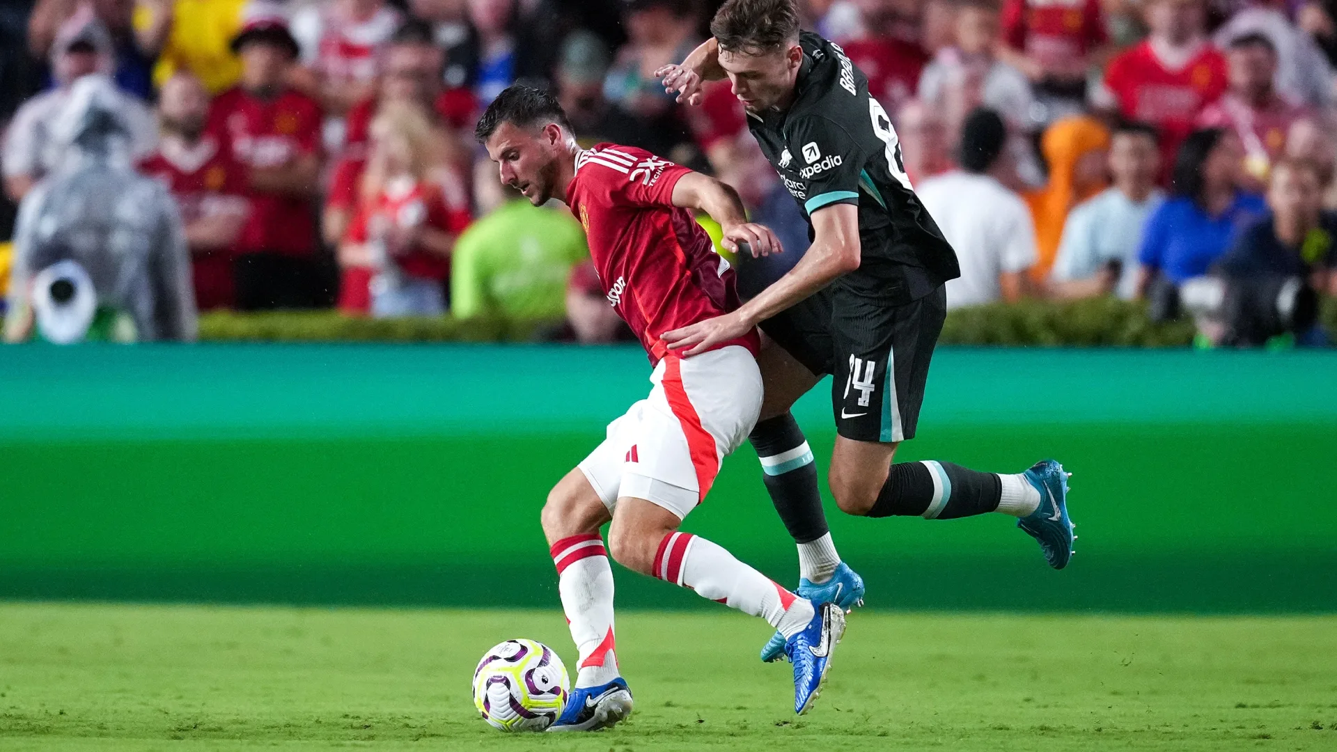 Manchester United x Liverpool: saiba onde assistir ao clássico da Premier League