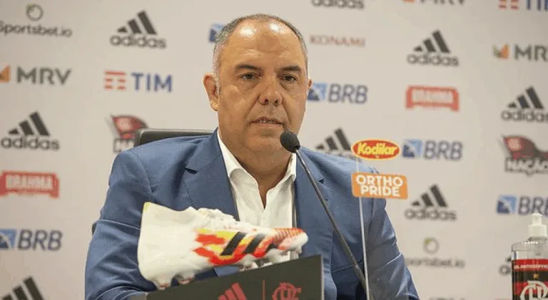 Marcos Braz dispara contra VAR de Flamengo x Palmeiras