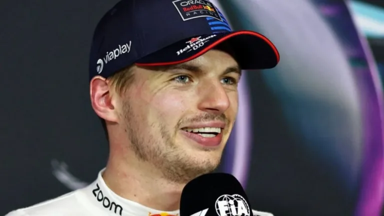Verstappen aponta piloto que poderia superar número de títulos de Hamilton na F1