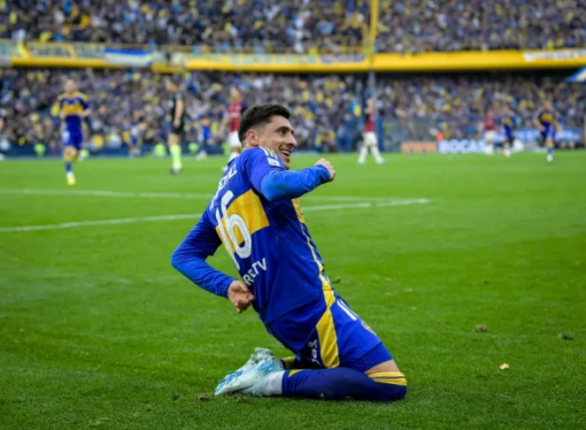 Ex-Palmeiras é um dos jogadores mais festejados por torcedores do Boca Juniors Ex-Palmeiras é um dos jogadores mais festejados por torcedores do Boca Juniors
