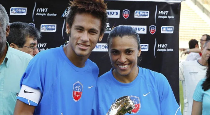 Milly Lacombe “encerra” comparação entre Neymar e Marta: “Não vai acontecer”
