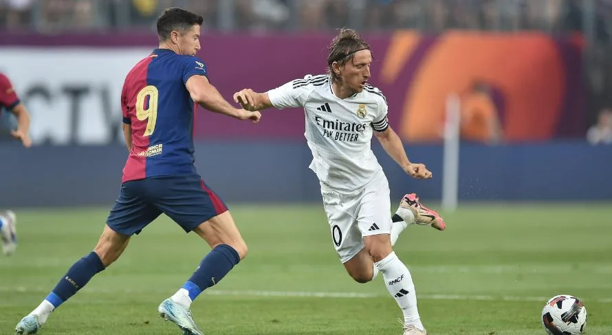 Com Endrick, Real Madrid é derrotado pelo Barcelona em amistoso